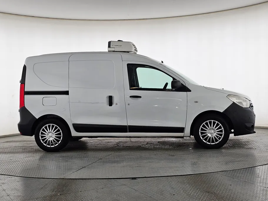 رينو دوكر Van بضاعة 2021 