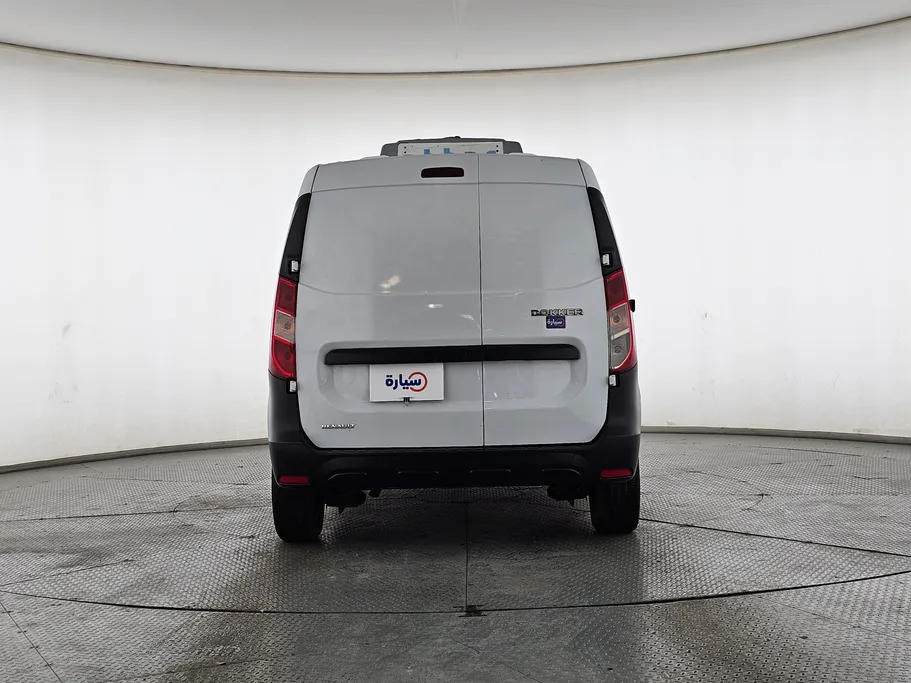 رينو دوكر Van بضاعة 2021 