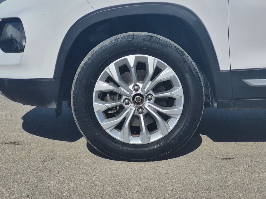 2023 Chevrolet Groove LT 