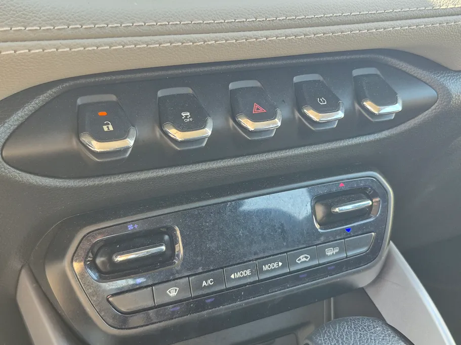 2023 Chevrolet Groove LT 