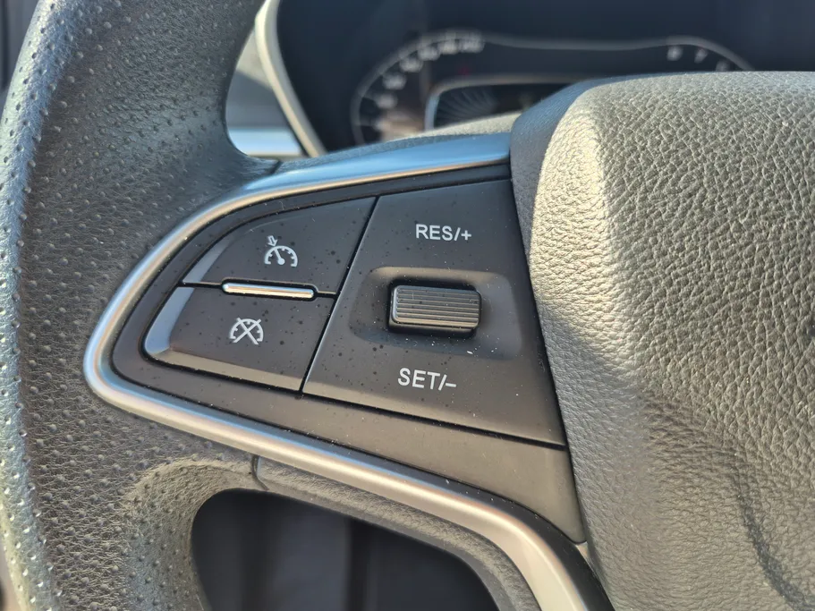 2023 Chevrolet Groove LT 