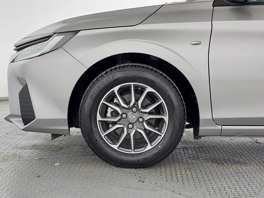 تويوتا يارس Y 2024 