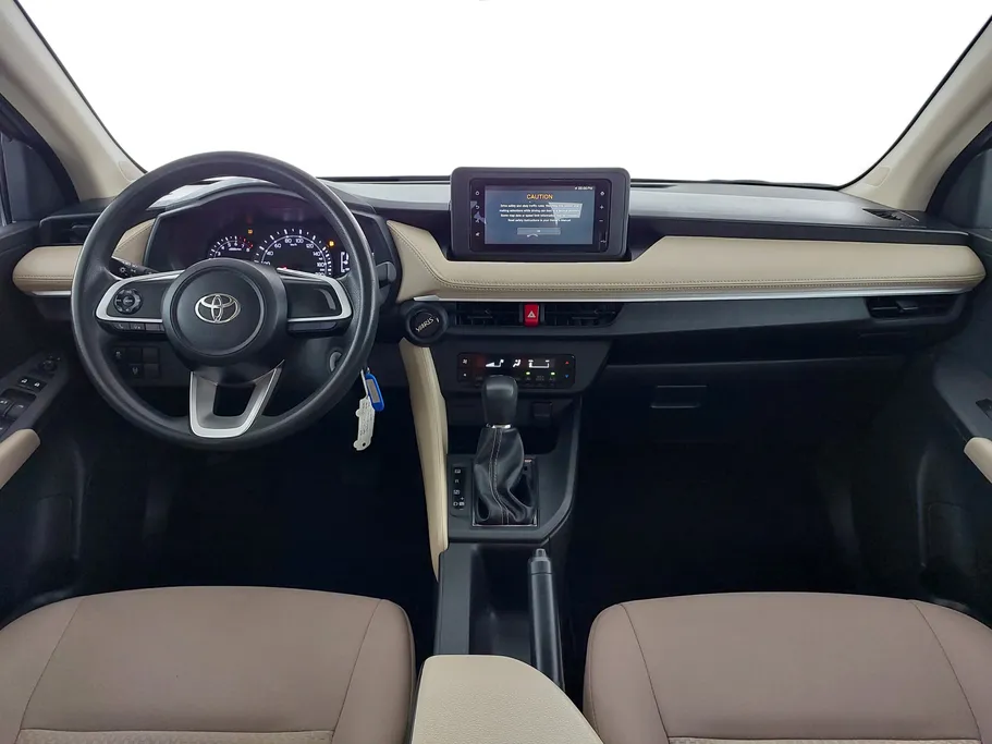 تويوتا يارس Y 2024 