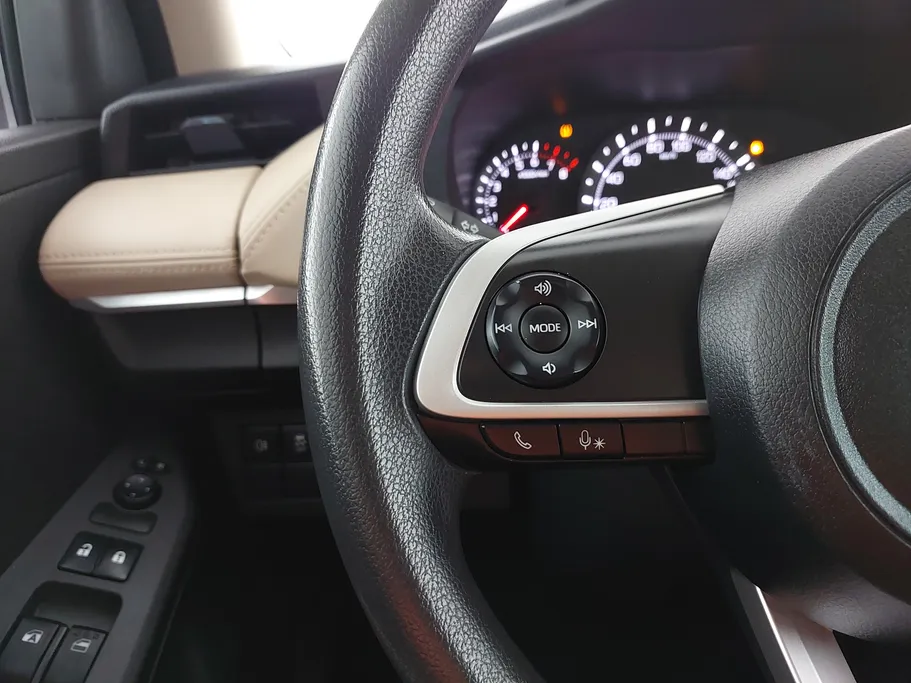 تويوتا يارس Y 2024 