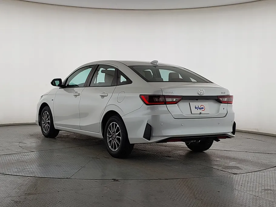 تويوتا يارس Y 2024 