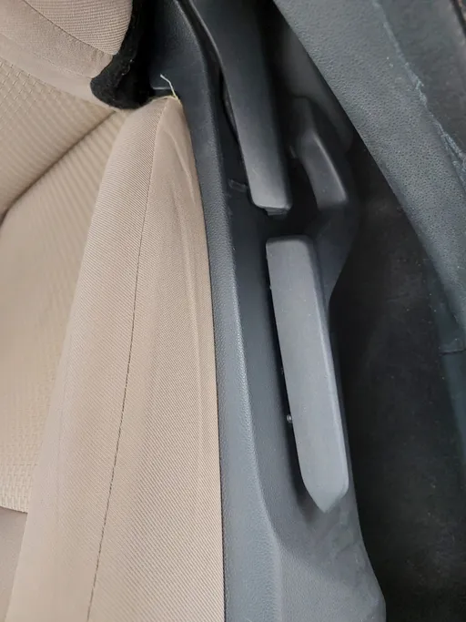 تويوتا يارس Y 2024 