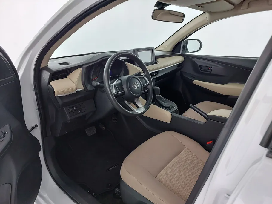 تويوتا يارس Y 2024 