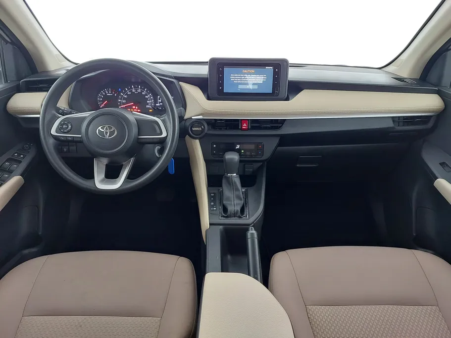 تويوتا يارس Y 2024 