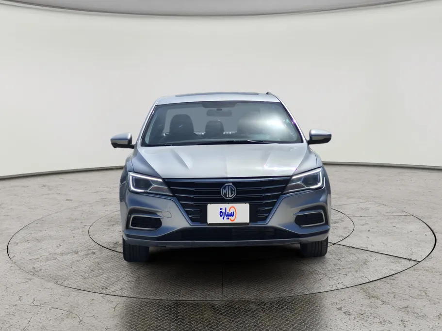 ام جي 5 LUX 2023 