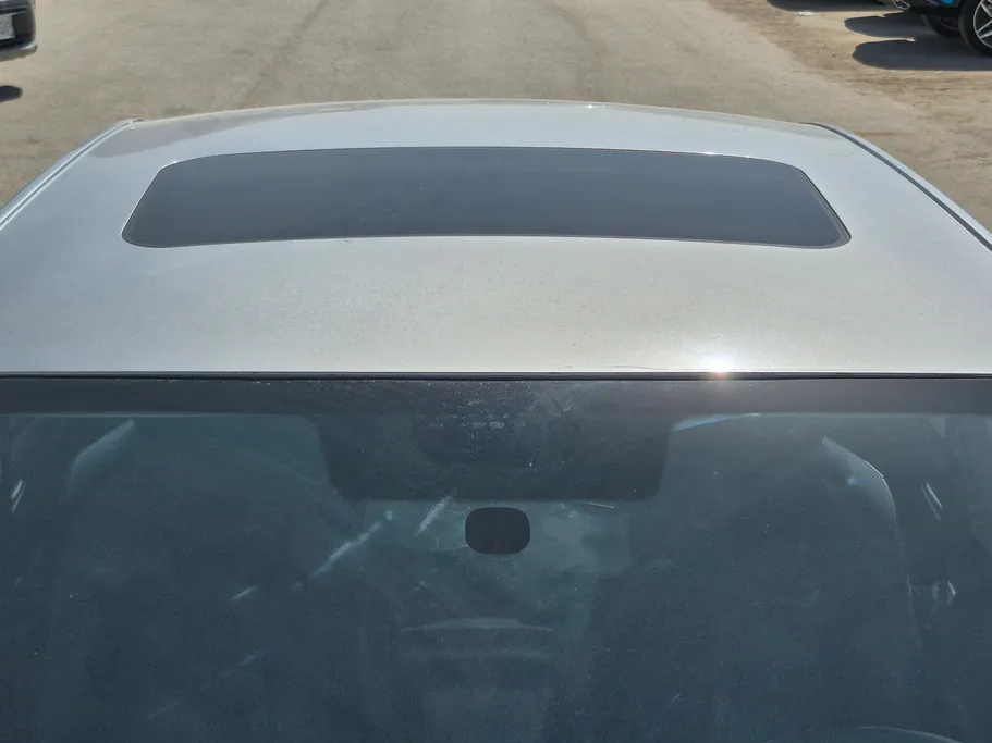 ام جي 5 LUX 2023 