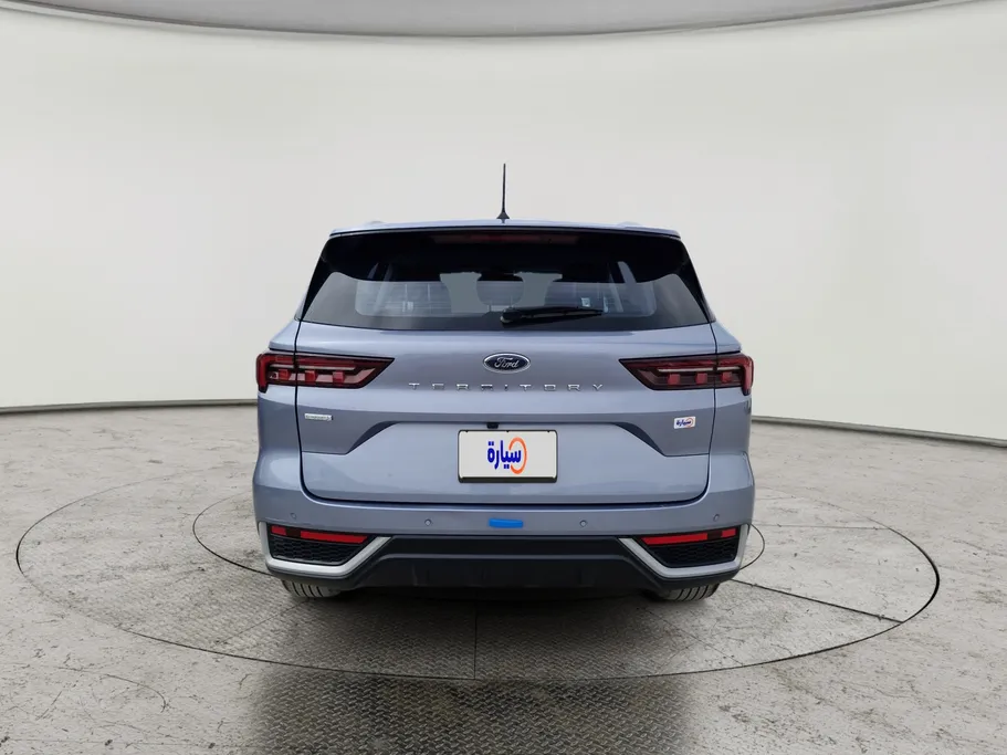فورد تريتوري امبيانتي 2025 