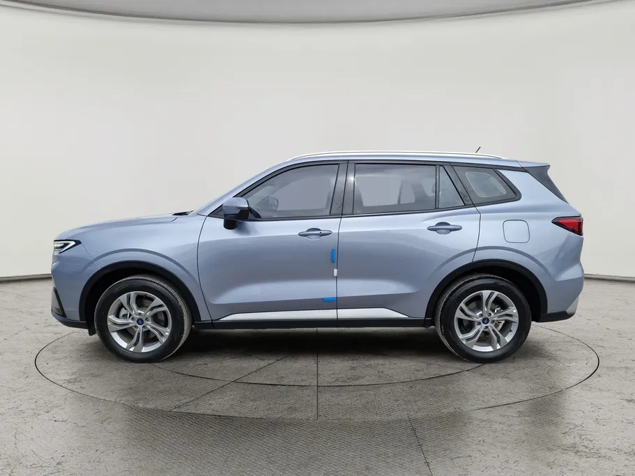 فورد تريتوري امبيانتي 2025 