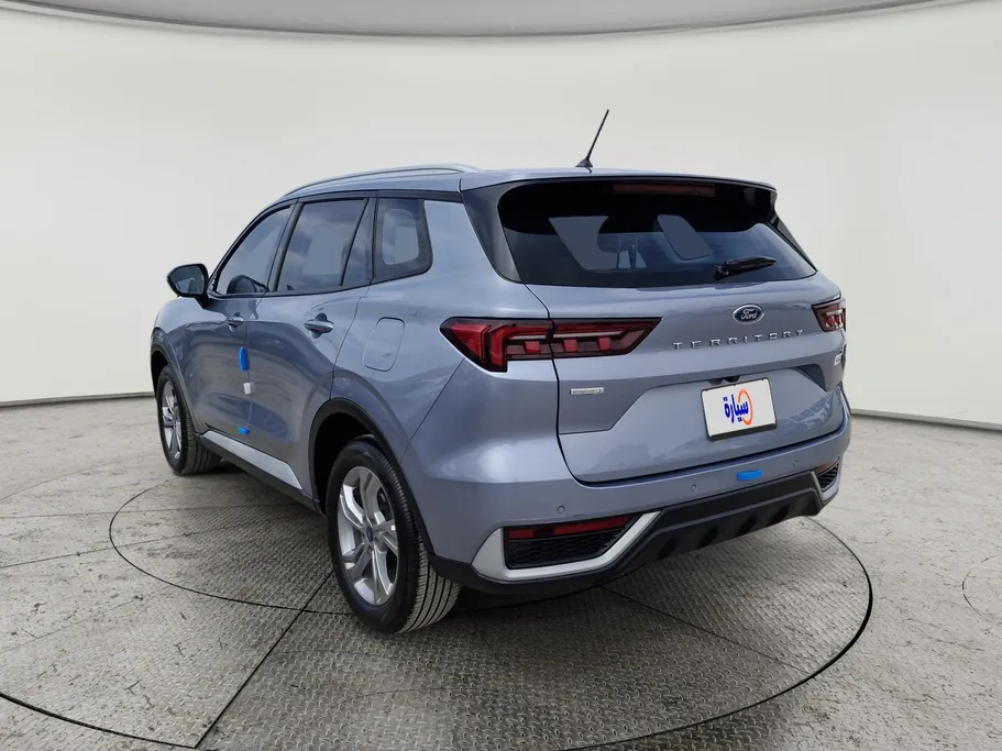 فورد تريتوري امبيانتي 2025 