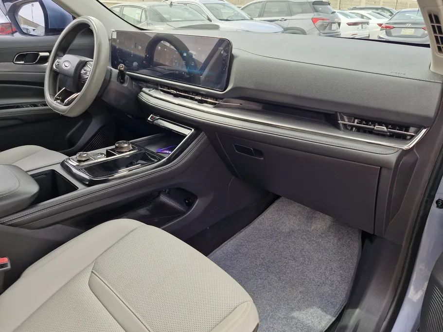 فورد تريتوري امبيانتي 2025 