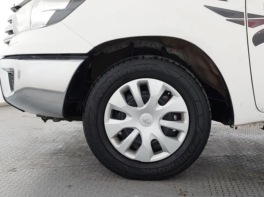 2022 Toyota Hilux DC 4x2 Diesel 