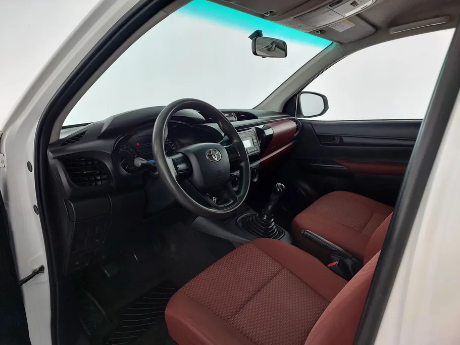 2022 Toyota Hilux DC 4x2 Diesel 