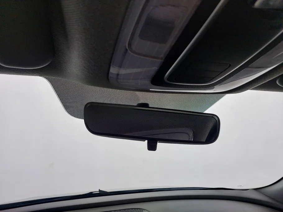 2023 Hyundai Elantra Smart 