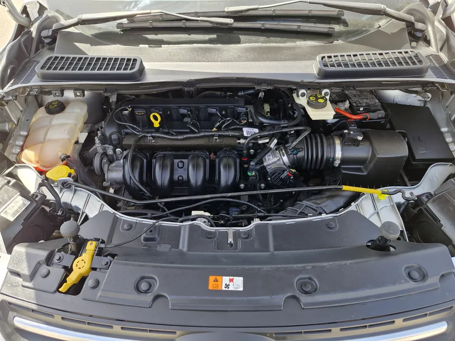 فورد اسكيب اس اى 2016 