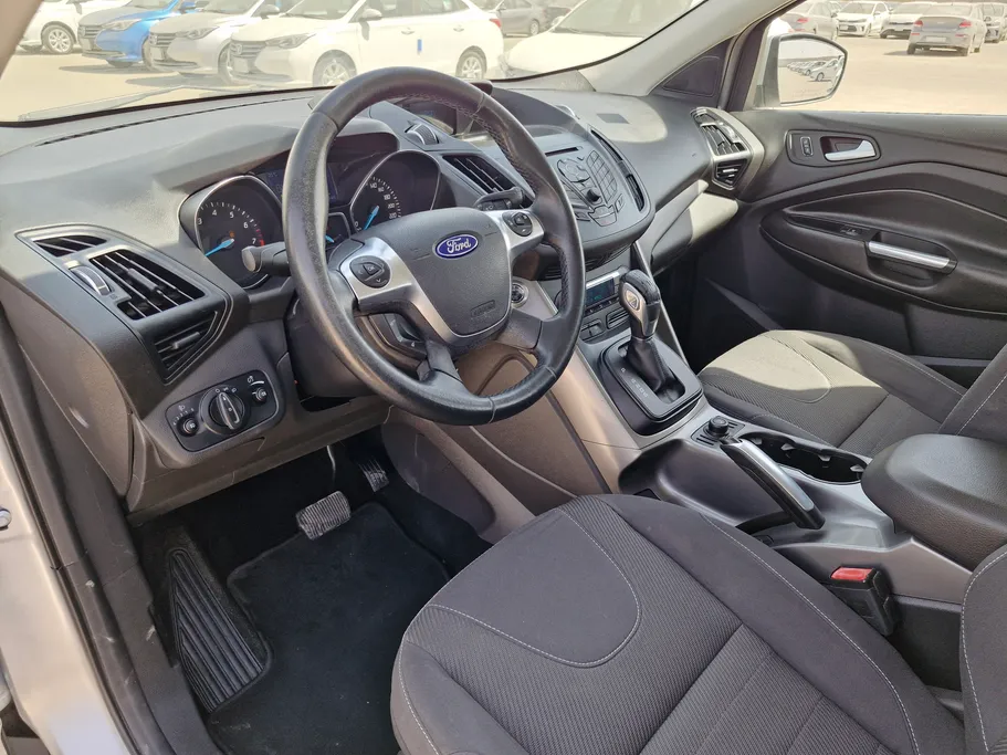 فورد اسكيب اس اى 2016 