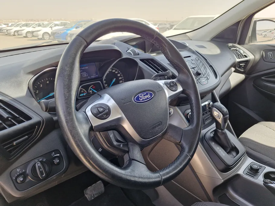 فورد اسكيب اس اى 2016 