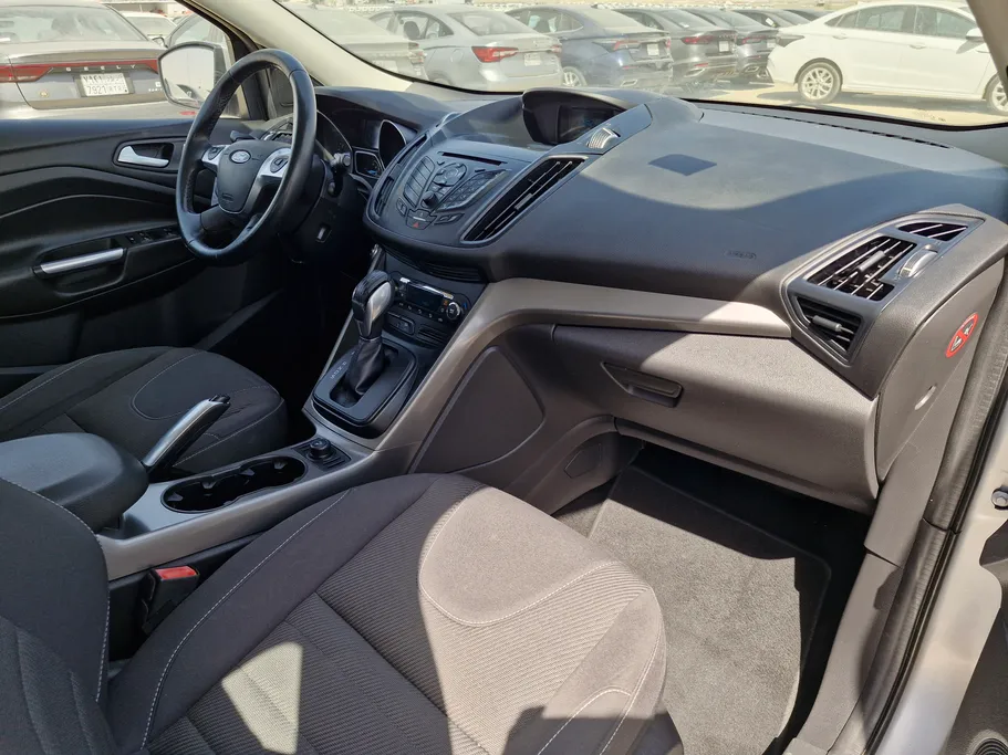 فورد اسكيب اس اى 2016 