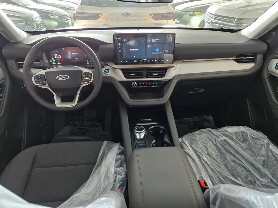 2025 Ford Explorer Active 200A 