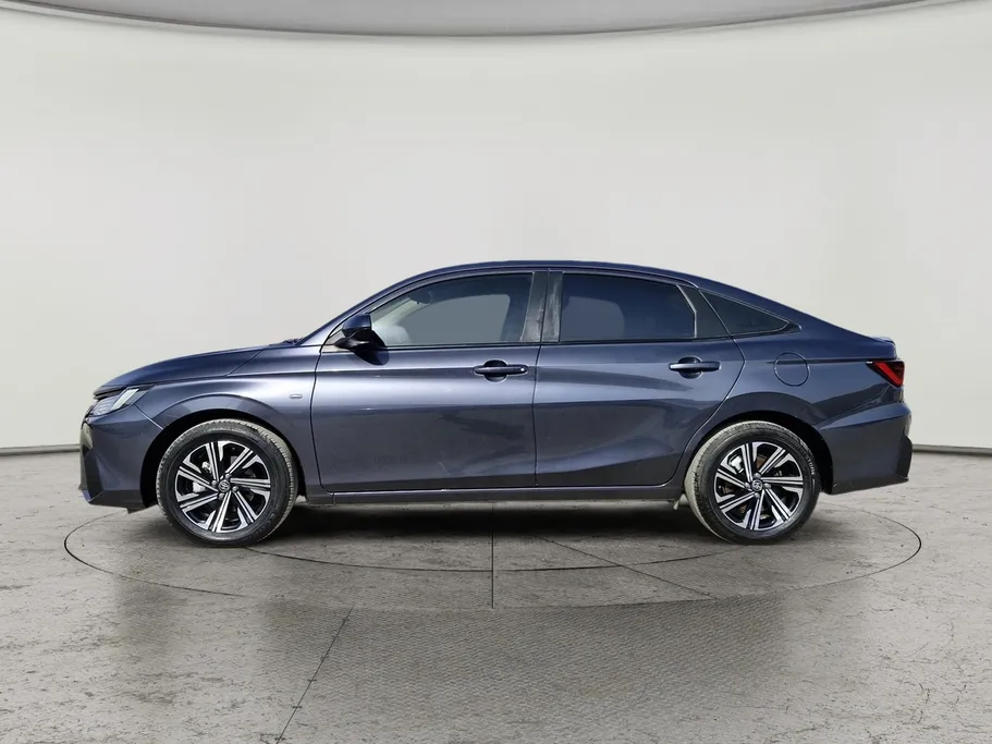 تويوتا يارس Y Plus 2024 