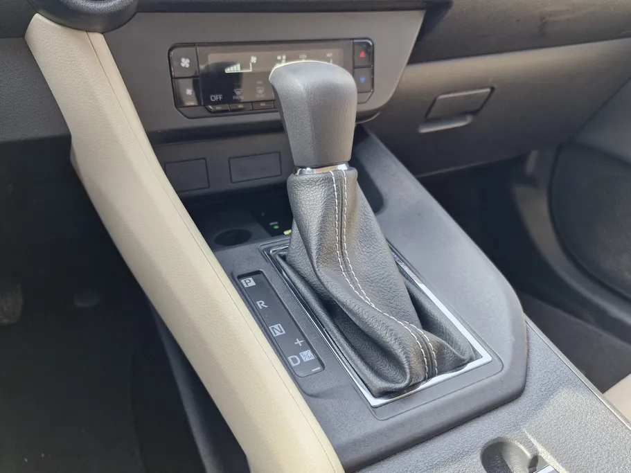 تويوتا يارس Y Plus 2024 