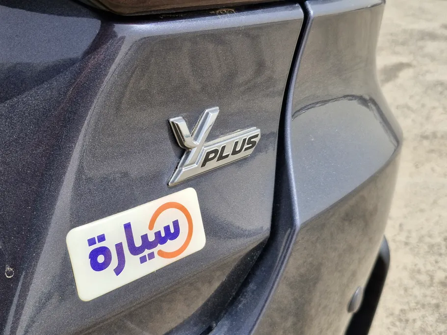 تويوتا يارس Y Plus 2024 