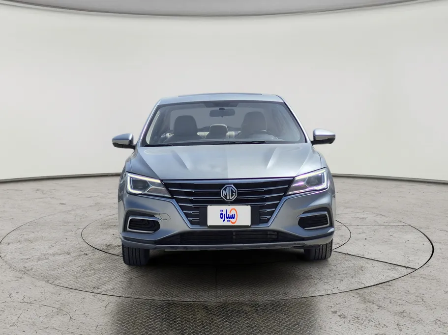 ام جي 5 LUX 2023 