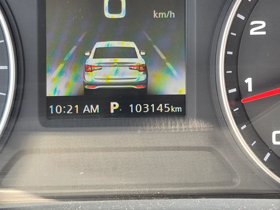 ام جي 5 LUX 2023 