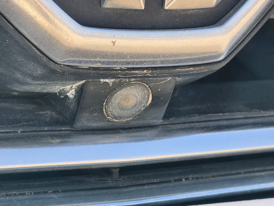 ام جي 5 LUX 2023 