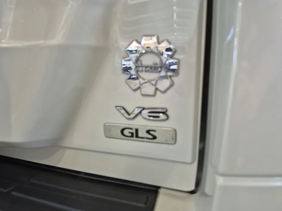 2022 Mitsubishi Pajero GLS 5Doors 