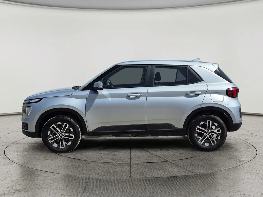 2024 Hyundai Venue Smart 