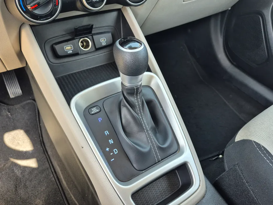 2024 Hyundai Venue Smart 