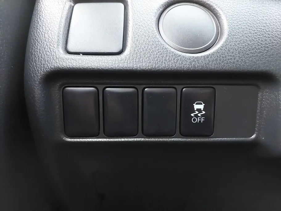 ميتسوبيشي L200 DC 4x2 Diesel 2021 