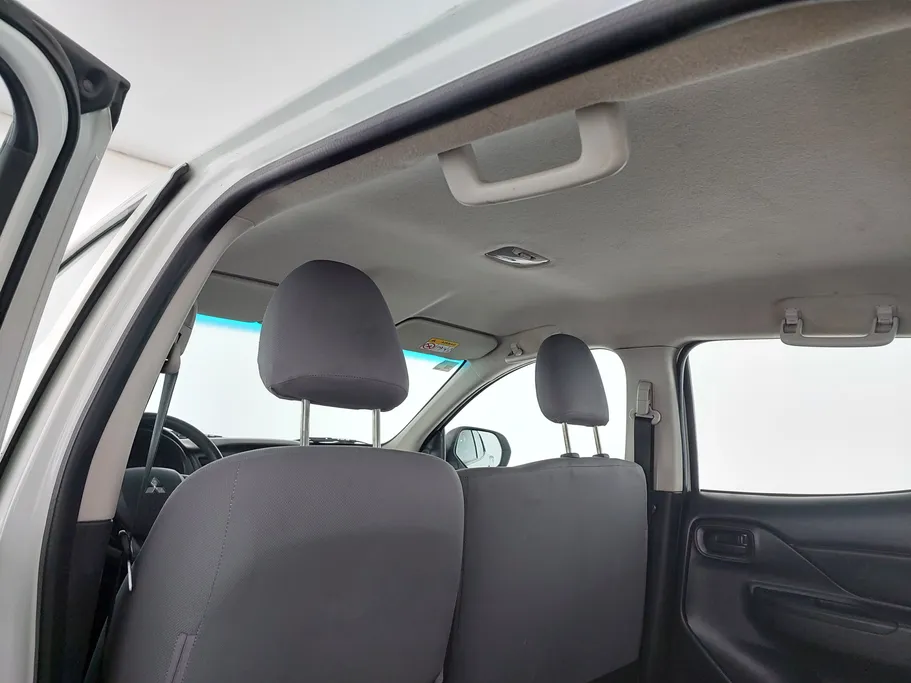 ميتسوبيشي L200 DC 4x2 Diesel 2021 