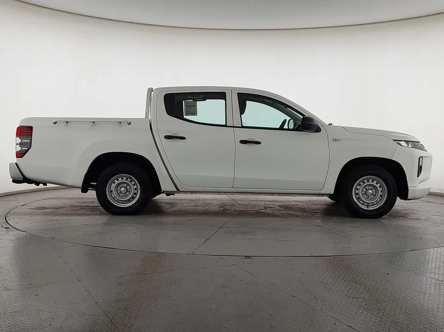 ميتسوبيشي L200 DC 4x2 Diesel 2021 
