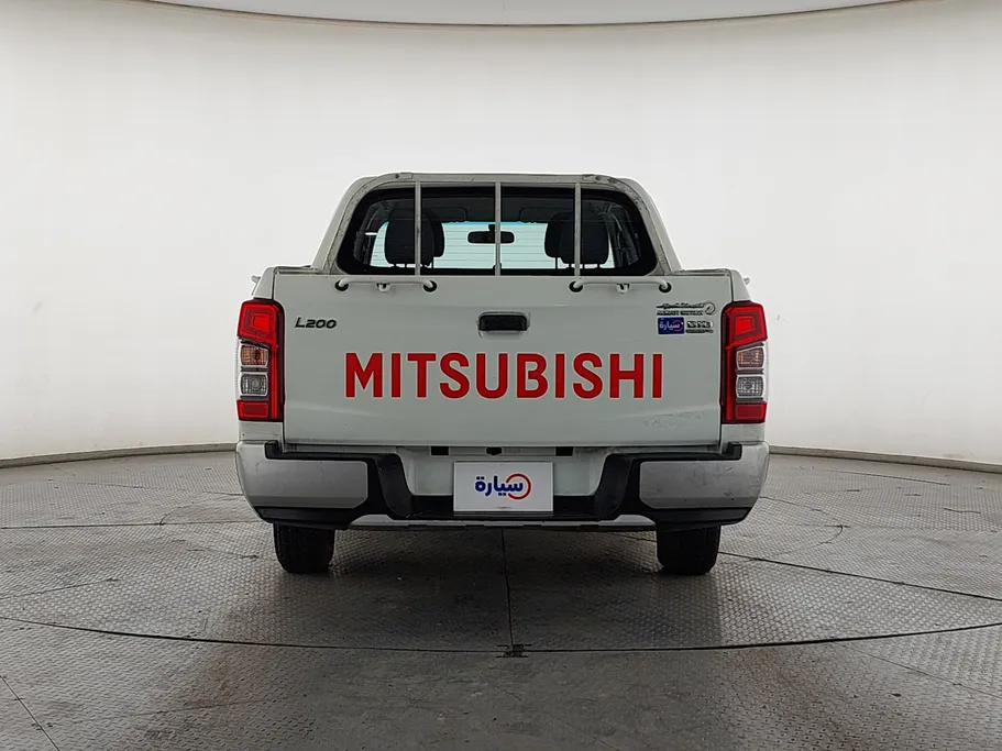 ميتسوبيشي L200 DC 4x2 Diesel 2021 