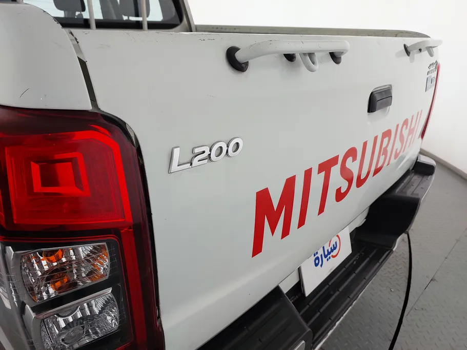 ميتسوبيشي L200 DC 4x2 Diesel 2021 