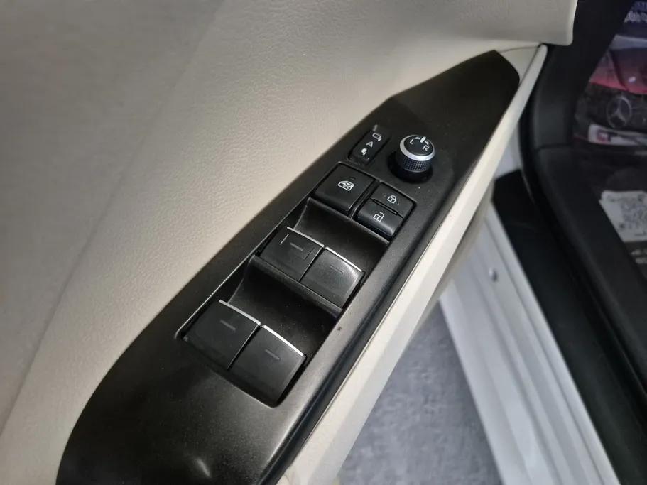 تويوتا كامري Limited 2022 