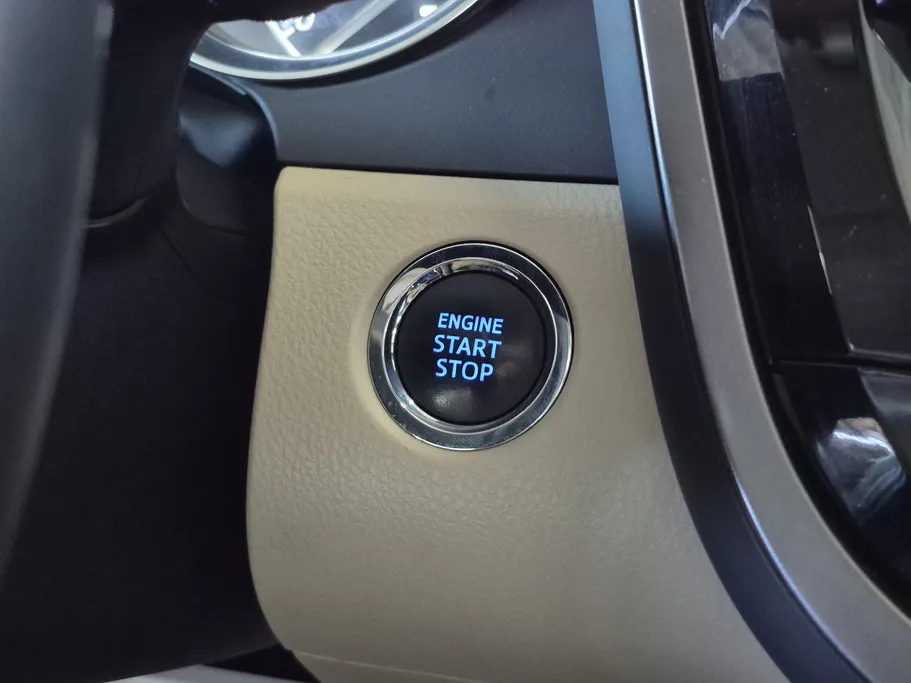 تويوتا كامري Limited 2022 