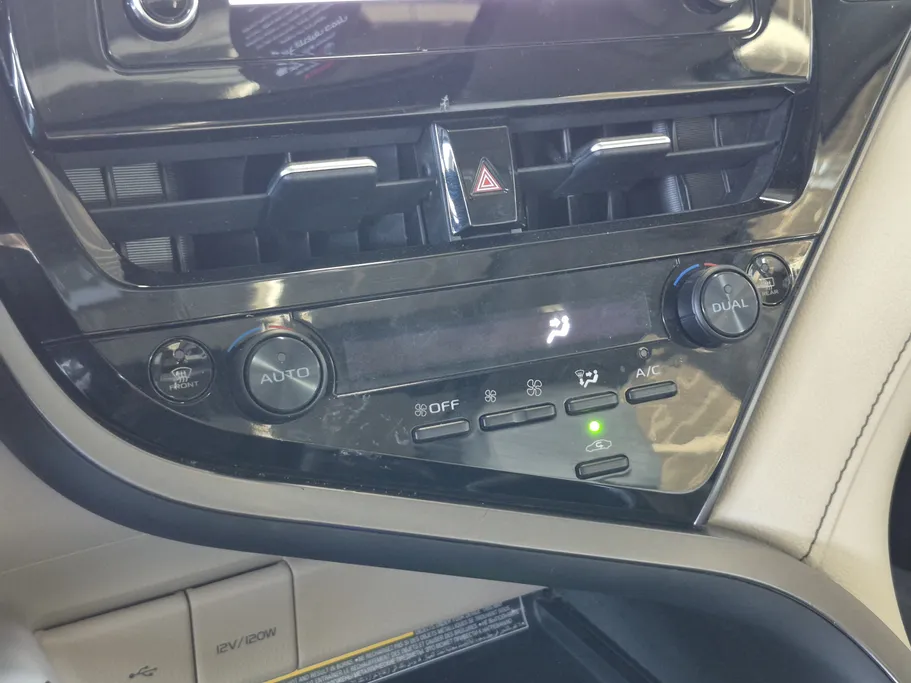 تويوتا كامري Limited 2022 