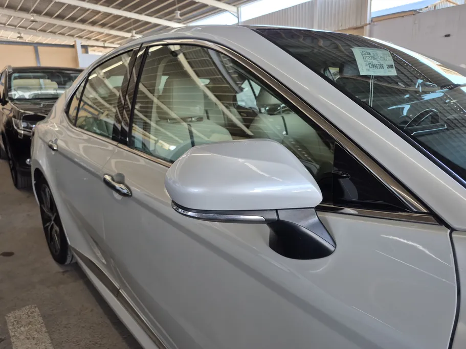 تويوتا كامري Limited 2022 