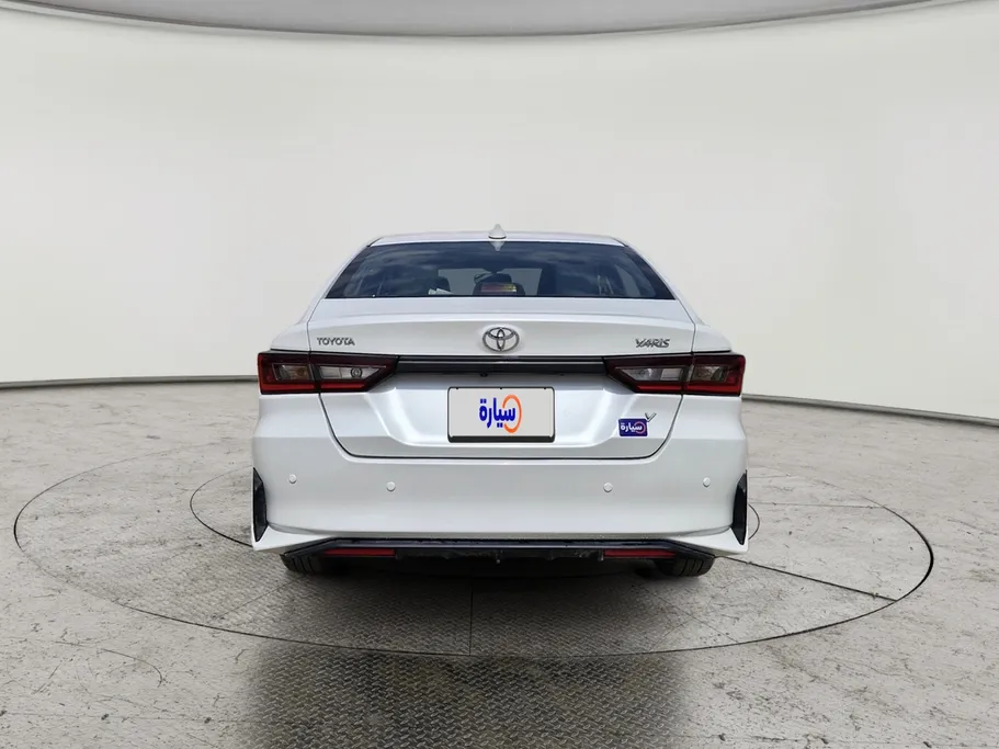 تويوتا يارس Y 2023 
