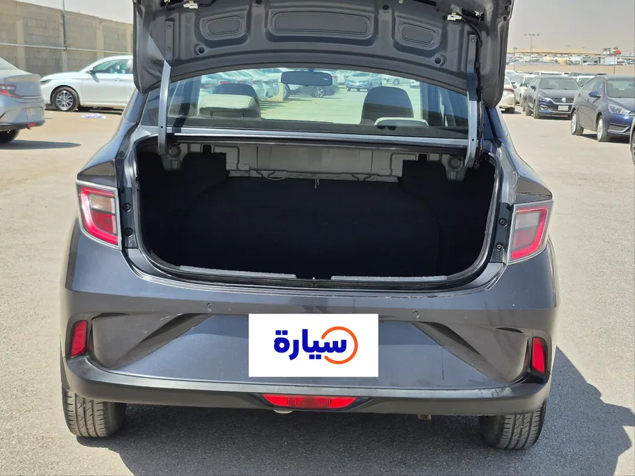 هيونداي Grand i10 فلييت 2024 