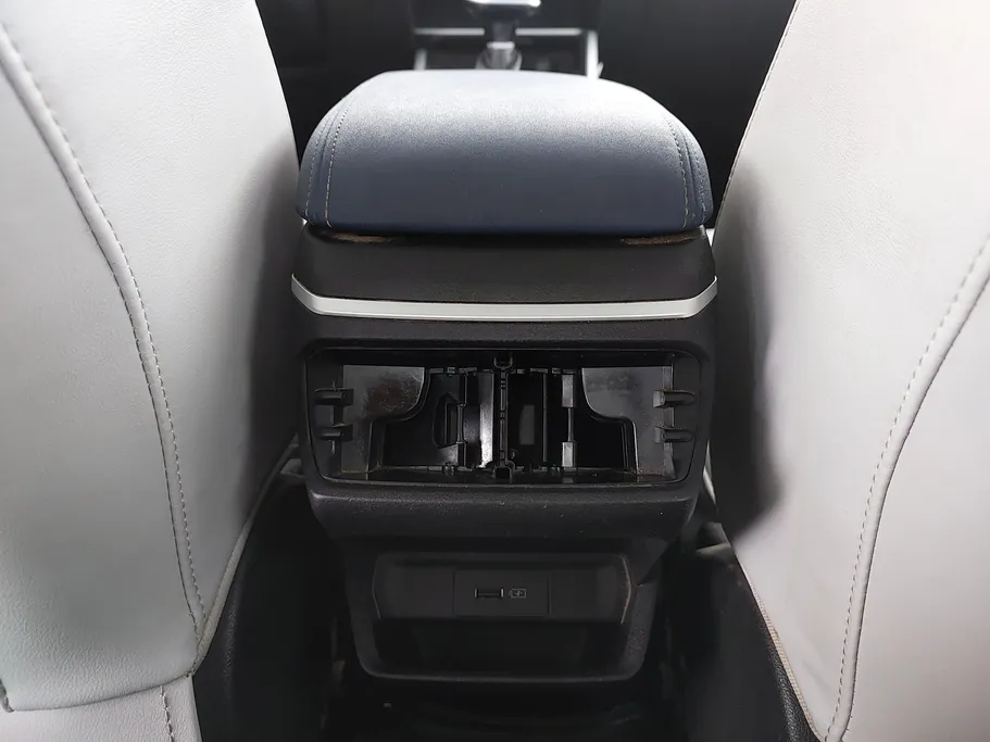 2023 Geely Emgrand GF 