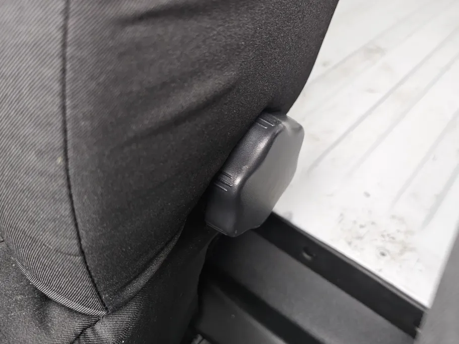 2021 Renault Docker Van بضاعة 