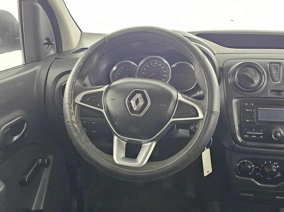 2021 Renault Docker Van بضاعة 