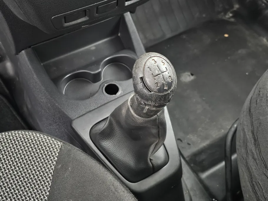 2021 Renault Docker Van بضاعة 